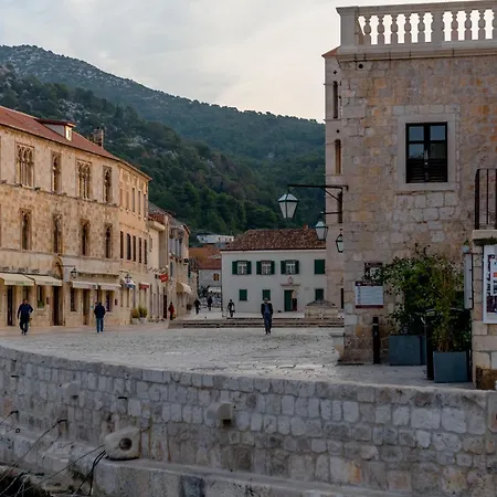 Tudor Hvar Town