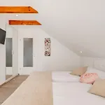 Apartamento Tudor